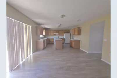 145 Vista View Avenue, Eagle Lake, FL 33839 - Photo 8