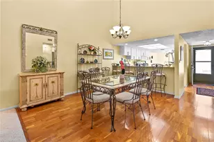 4660 La Jolla Dr, Bradenton, FL 34210 - Photo 16