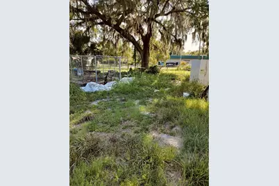 2349 Montclair Road, Leesburg, FL 34748 - Photo 2