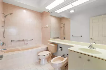 3731 Sarasota Square Boulevard #309E, Sarasota, FL 34238 - Photo 36