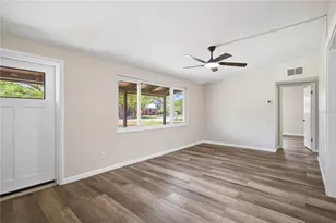 5807 16th St W, Bradenton, FL 34207 - Photo 12