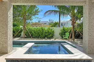 2918 Gulf Dr, Bradenton Beach, FL 34217 - Photo 68