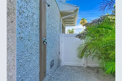 2918 Gulf Drive, Bradenton Beach, FL 34217 - Photo 76