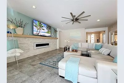 15208 Las Olas Place, Bradenton, FL 34212 - Photo 10