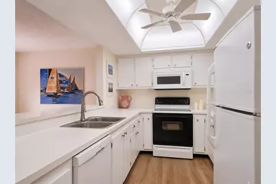 6132 7th Avenue W #6132, Bradenton, FL 34209 - Photo 12