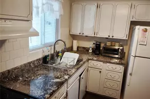 1815 Sunny Dr, Bradenton, FL 34207 - Photo 4