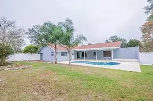 7528 River Country Dr, Weeki Wachee, FL 34607 - Photo 18
