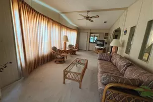 8519 Buckingham Pl, Palmetto, FL 34221 - Photo 16