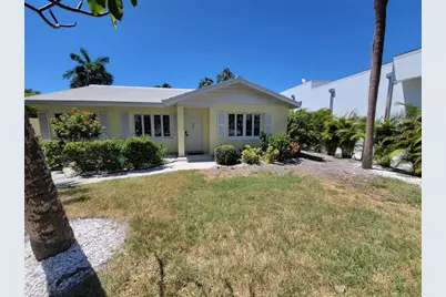323 Madison Drive, Sarasota, FL 34236 - Photo 1