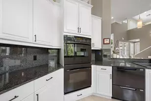 617 Weston Pointe Ct, Longboat Key, FL 34228 - Photo 48