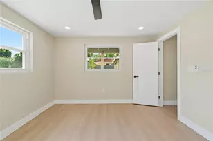 782 Birdsong Ln, Sarasota, FL 34242 - Photo 42