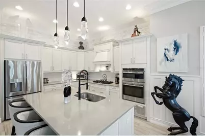 7952 Matera Court, Lakewood Ranch, FL 34202 - Photo 18