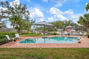 1827 Baywood Dr, Sarasota, FL 34231 - Photo 54