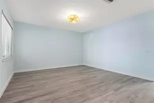 1258 Barbara Dr, Venice, FL 34285 - Photo 4