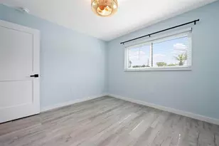 1258 Barbara Dr, Venice, FL 34285 - Photo 14