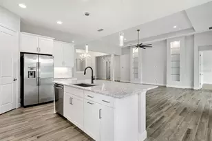 8282 Grande Shores Dr, Sarasota, FL 34240 - Photo 26
