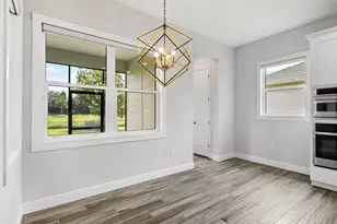 8282 Grande Shores Dr, Sarasota, FL 34240 - Photo 28