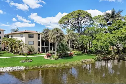 425 30th Avenue W #C212, Bradenton, FL 34205 - Photo 1