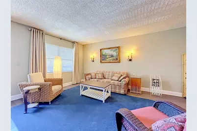 425 30th Avenue W #C212, Bradenton, FL 34205 - Photo 4