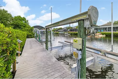 3803 Hawk Island Drive, Bradenton, FL 34208 - Photo 12