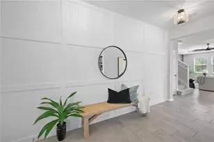 2032 Midnight Pearl Dr, Sarasota, FL 34240 - Photo 4