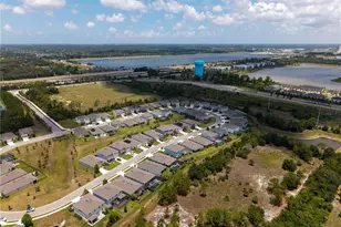 2032 Midnight Pearl Dr, Sarasota, FL 34240 - Photo 44