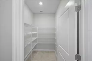 2032 Midnight Pearl Dr, Sarasota, FL 34240 - Photo 10
