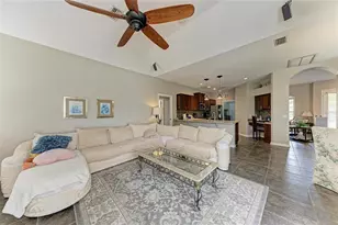 10918 Bullrush Terrace, Lakewood Ranch, FL 34202 - Photo 6