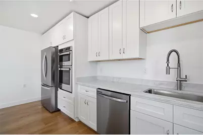 765 John Ringling Boulevard #1CLARI, Sarasota, FL 34236 - Photo 4