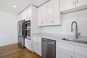 765 John Ringling Blvd, Sarasota, FL 34236 - Photo 4