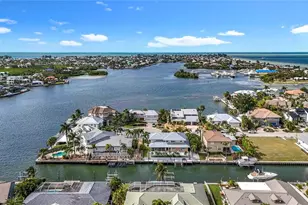 620 North Point Dr, Holmes Beach, FL 34217 - Photo 78