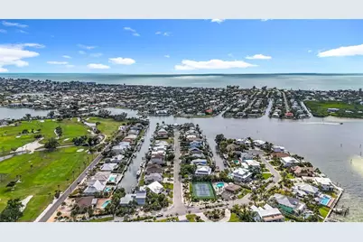620 North Point Drive, Holmes Beach, FL 34217 - Photo 90