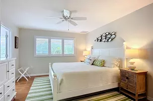 620 North Point Dr, Holmes Beach, FL 34217 - Photo 46