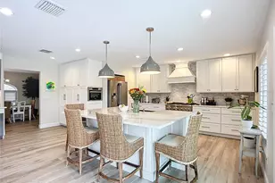 620 North Point Dr, Holmes Beach, FL 34217 - Photo 28