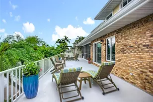 620 North Point Dr, Holmes Beach, FL 34217 - Photo 64