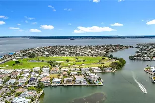 620 North Point Dr, Holmes Beach, FL 34217 - Photo 92