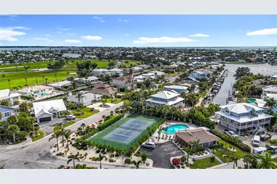 620 North Point Drive, Holmes Beach, FL 34217 - Photo 82