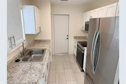 9064 Bensonhurst Lane, Englewood, FL 34224 - Photo 8