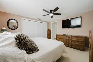 2463 Terry Ln, Sarasota, FL 34231 - Photo 30