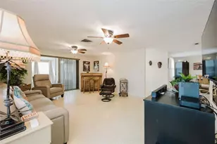 2463 Terry Ln, Sarasota, FL 34231 - Photo 10