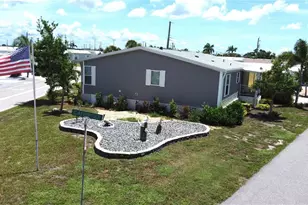 602 Carefree, Venice, FL 34285 - Photo 2