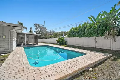 2866 Louise Street, Sarasota, FL 34237 - Photo 2