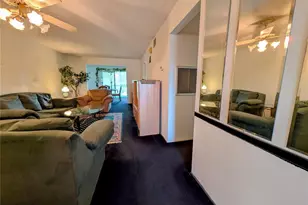 3714 Lake Bayshore Dr, Bradenton, FL 34205 - Photo 6