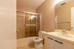 3774 59th Ave W, Bradenton, FL 34210 - Photo 8