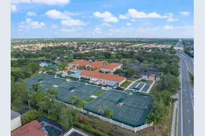 4211 64th Avenue E, Sarasota, FL 34243 - Photo 44
