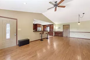 4842 Nutmeg Ave, Sarasota, FL 34231 - Photo 8