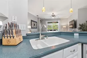 835 Cedarcrest Ct, Sarasota, FL 34232 - Photo 46