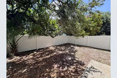 305 57th Avenue Drive E #A, Bradenton, FL 34203 - Photo 8