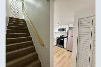305 57th Avenue Drive E #A, Bradenton, FL 34203 - Photo 10