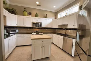 221 Rio Terra, Venice, FL 34285 - Photo 30
